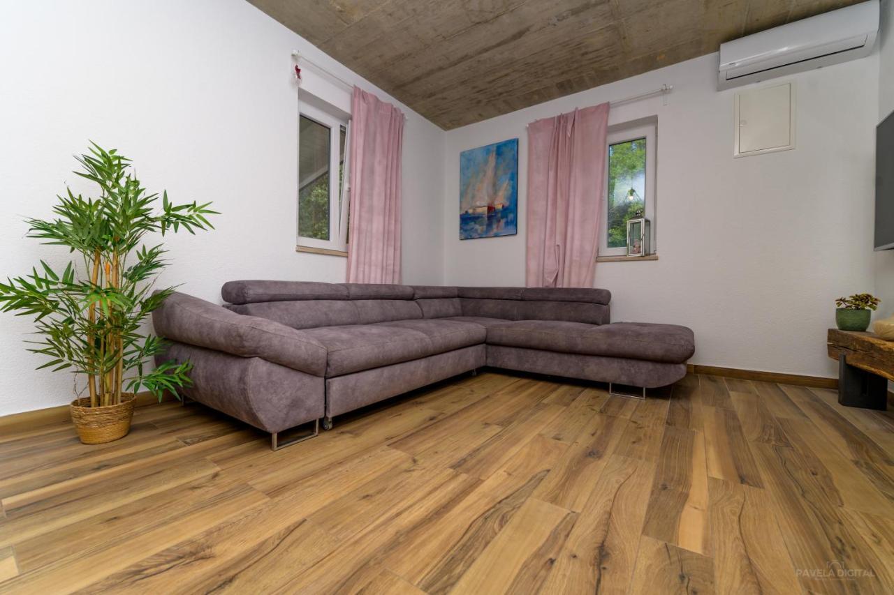 Stone House Magali Villa Sveti Jakov Buitenkant foto